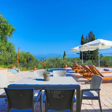 Villa Chrisdina Nymfai Esterno foto