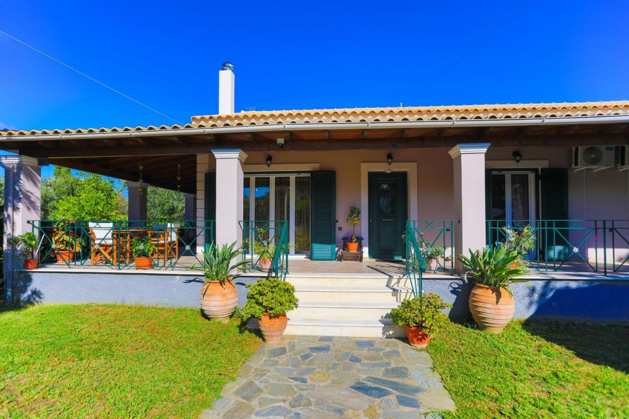 Villa Chrisdina Nymfai Esterno foto