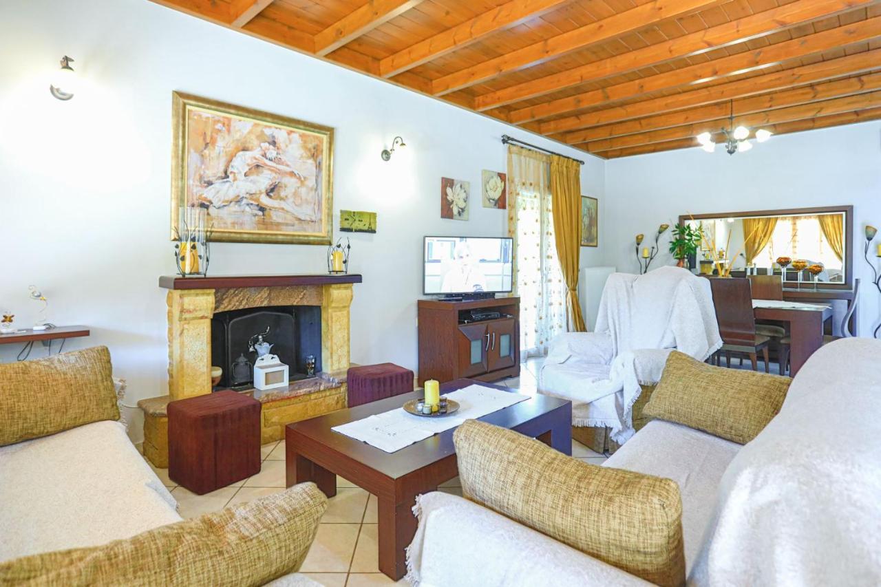 Villa Chrisdina Nymfai Esterno foto