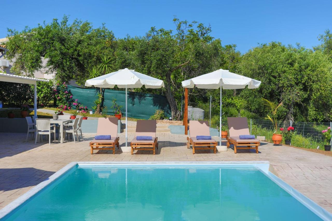 Villa Chrisdina Nymfai Esterno foto