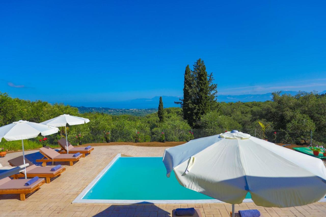 Villa Chrisdina Nymfai Esterno foto