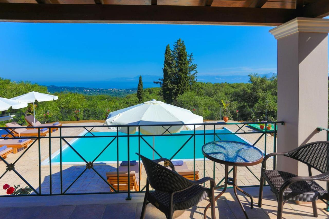 Villa Chrisdina Nymfai Esterno foto