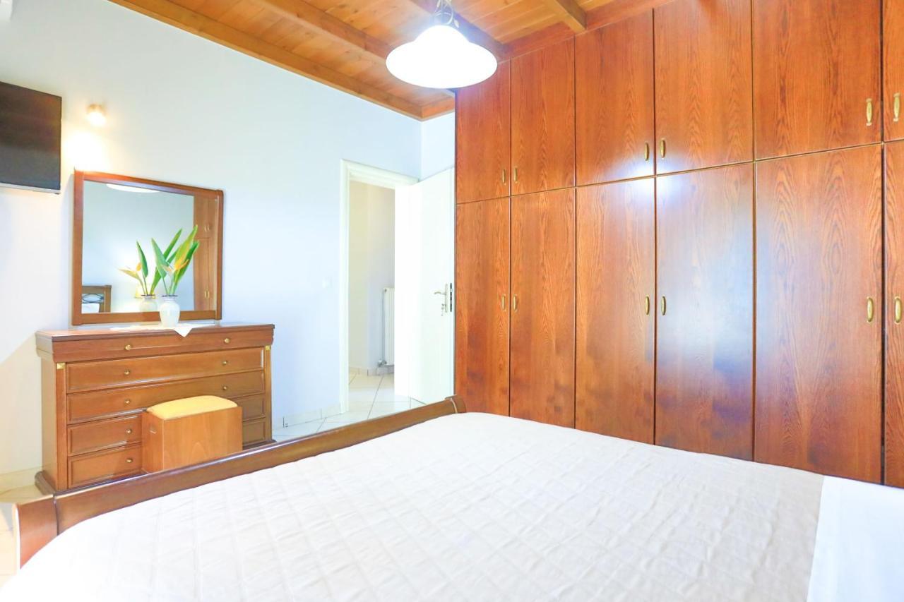 Villa Chrisdina Nymfai Esterno foto